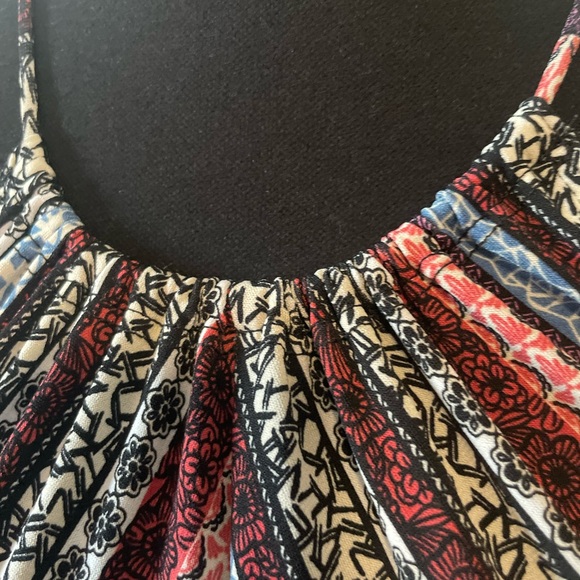 BCBGeneration Halter Knotted Tunic Top - Picture 4 of 9